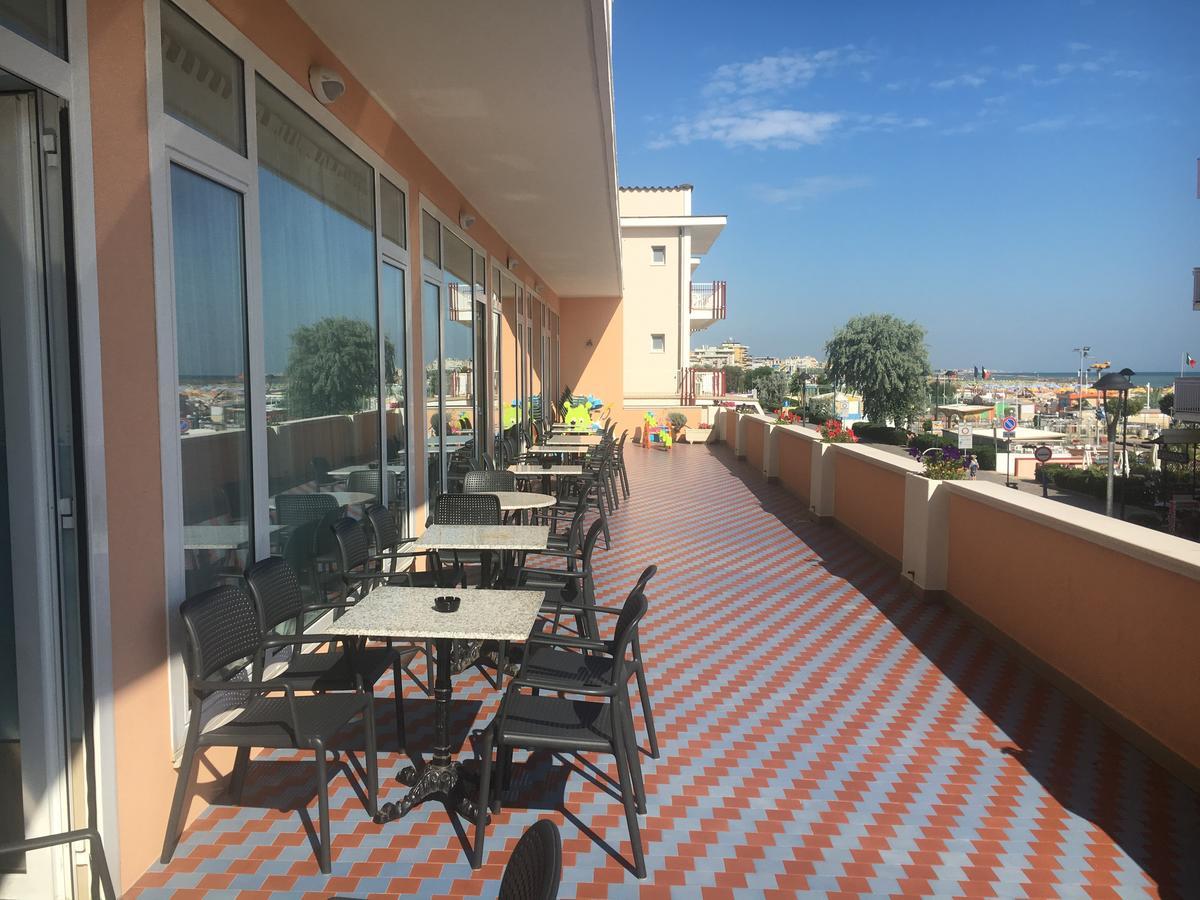 Hotel Alexander Resort Rimini Dış mekan fotoğraf