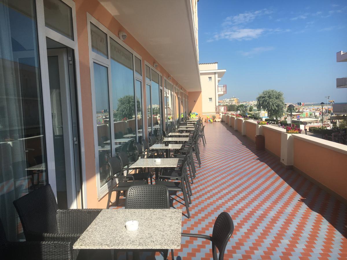 Hotel Alexander Resort Rimini Dış mekan fotoğraf