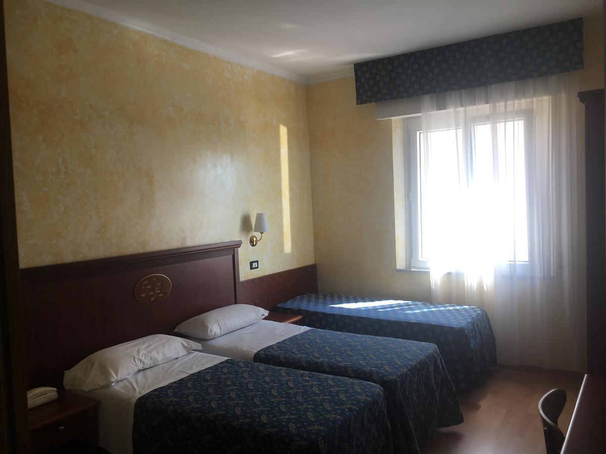 Hotel Alexander Resort Rimini Dış mekan fotoğraf